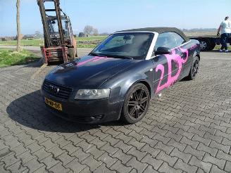 Audi A4 cabrio 2.4 V6 picture 3
