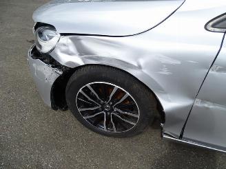 Volvo V-40 2.0 D picture 10