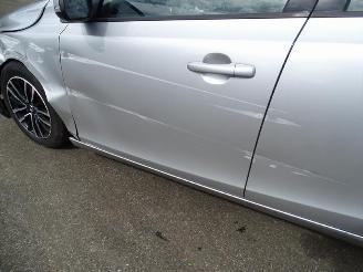 Volvo V-40 2.0 D picture 9