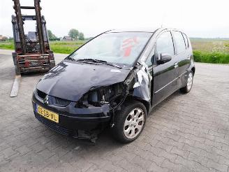 Mitsubishi Colt 1.3 16v picture 3