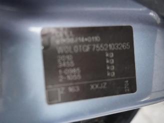 Opel Zafira 2.2 16v picture 8