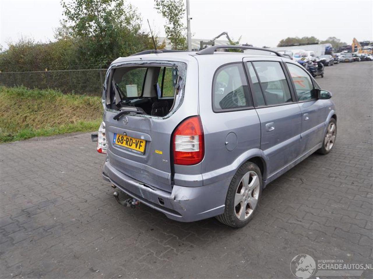 Opel Zafira 2.2 16v