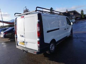 krockskadad bil bedrijf Opel Vivaro 1.6 CDTi BiTurbo 2017/5