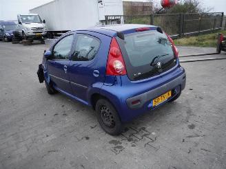 Peugeot 107 1.0 12v picture 2