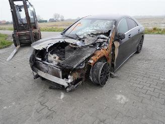 Mercedes Cla-klasse 180 picture 3