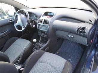 Peugeot 206 CC 1.6 16v picture 5