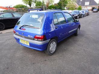 Auto da rottamare Renault Clio RN 1.2 1997/1