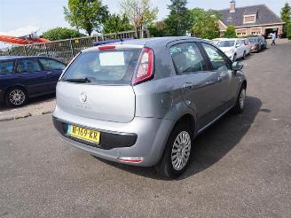 Unfallwagen Fiat Punto Evo 1.4 2011/2