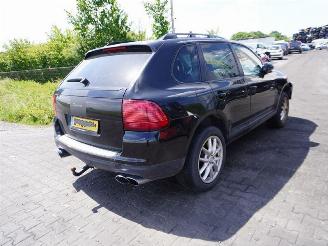 Salvage car Porsche Cayenne 3.2 V6 2005/12