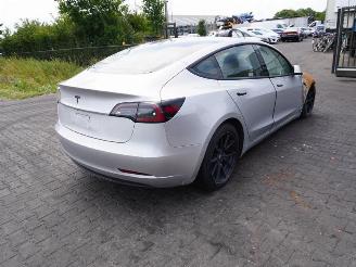 Sloopauto Tesla Model 3  2021/1
