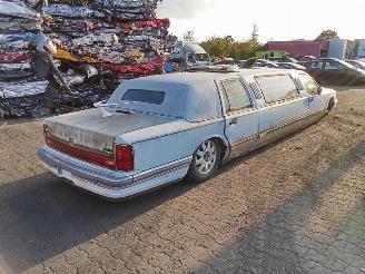 Vrakbiler auto Lincoln Town Car 4.9 1990/1