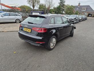 Unfallwagen Audi A3 1.4 16V 2014/12