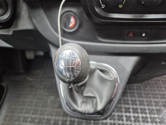 Opel Vivaro 1.6 CDTI picture 12