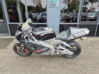 Aprilia RSV mille  picture 2