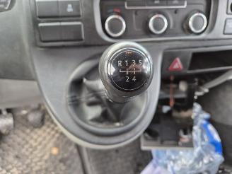 Volkswagen Transporter  picture 7