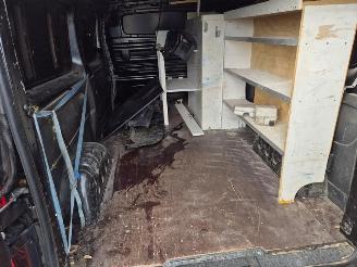 Renault Trafic 1.6 dCi picture 14