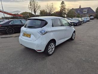 krockskadad bil auto Renault Zoé 100KW 2019/2