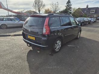 uszkodzony samochody osobowe Citroën C4-picasso 2.0 16v 2007/1
