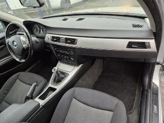 BMW 3-serie 318i picture 5