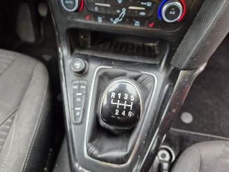 Ford Focus wagon 1.5 TDci picture 9