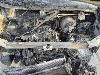 Volkswagen Crafter 2.0 tdI picture 12