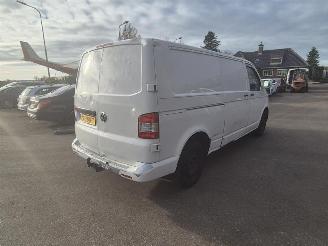 Volkswagen Transporter 2.0 TDi picture 1