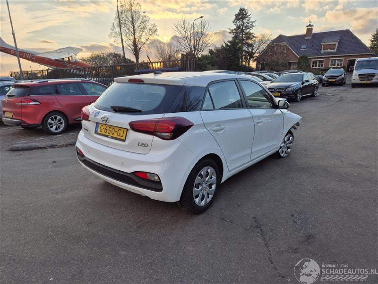 Hyundai I-20 1.0 T GDi