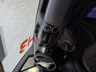 Peugeot Partner 1.6 HDi picture 5