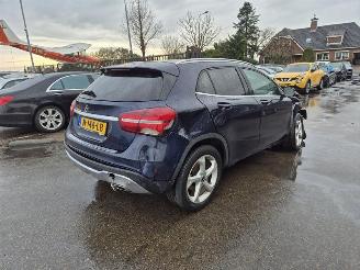 Unfallwagen Mercedes GLA 180 2017/8