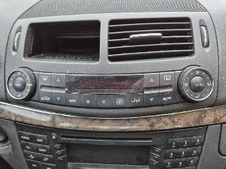 Mercedes E-klasse E 240 picture 7