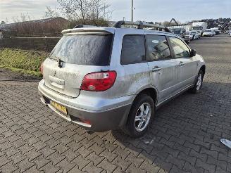 Purkuautot passenger cars Mitsubishi Outlander 2.0 16v 2007/1