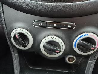 Hyundai I-10 1.1 i picture 11