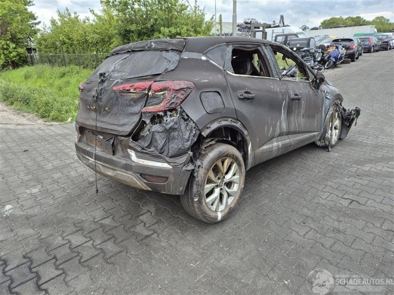 Renault Captur 1.3 Mild Hybrid 140
