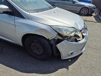 Ford Focus Wagon 1.6 Ti picture 15