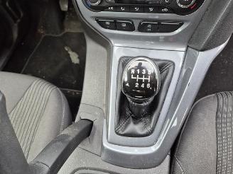 Ford Focus wagon 1.0 EcoBoost picture 7
