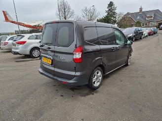 krockskadad bil bedrijf Ford Transit Courier Van 1.5 EcoBlue 2022/5
