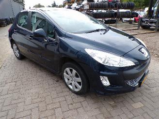 Peugeot 308 1.6 VTi Sublime picture 2