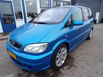 Schadeauto Opel Zafira 2.0-16v OPC 2002/1
