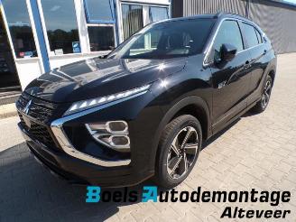 Vrakbiler auto Mitsubishi Eclipse Cross Eclipse Cross (GK/GL), SUV, 2017 2.4 16V PHEV 4x4 2026