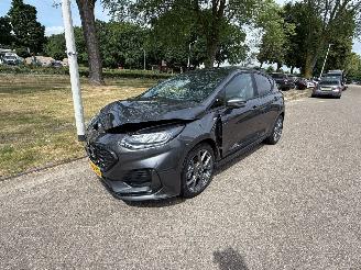 škoda osobní automobily Ford Fiesta benzine én een elektriciteit-motor  999 cc. 2022/8