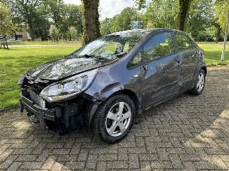 Auto incidentate Kia Rio  2012/1