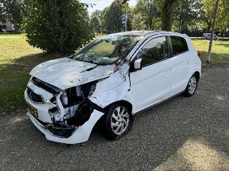 Avarii autoturisme Mitsubishi   2016/1