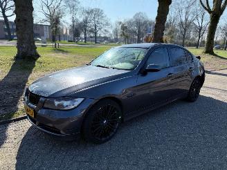 Auto incidentate BMW 3-serie 95 kW (129 PK)  1995 cc. 2006/3