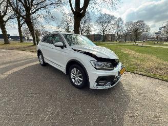 škoda osobní automobily Volkswagen Tiguan 92 kW (125 PK)  1395 cc. 2017/8