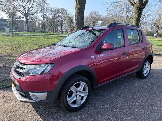 Schadeauto Dacia Sandero 66 kW (90 PK)  898 cc. 2016/7