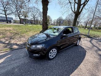 Coche accidentado Volkswagen Polo 55 kW (75 PK)  1199 cc. 2011/2