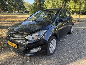 Auto incidentate Hyundai I-20  2015/1