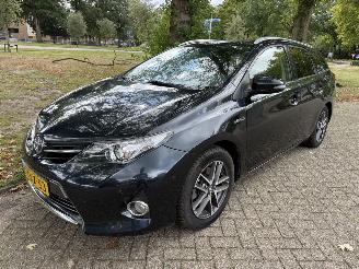  Toyota Auris  2014/1