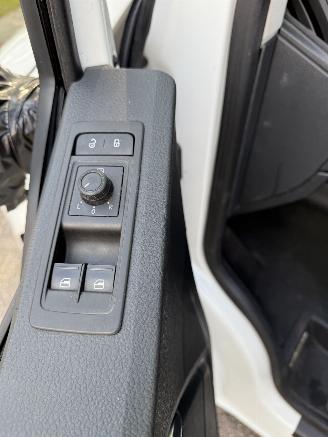 Volkswagen Transporter  picture 18