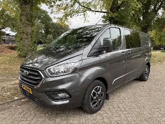 Ford Transit Custom picture 1